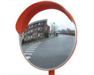 сферическое уличное зеркало с козырьком
